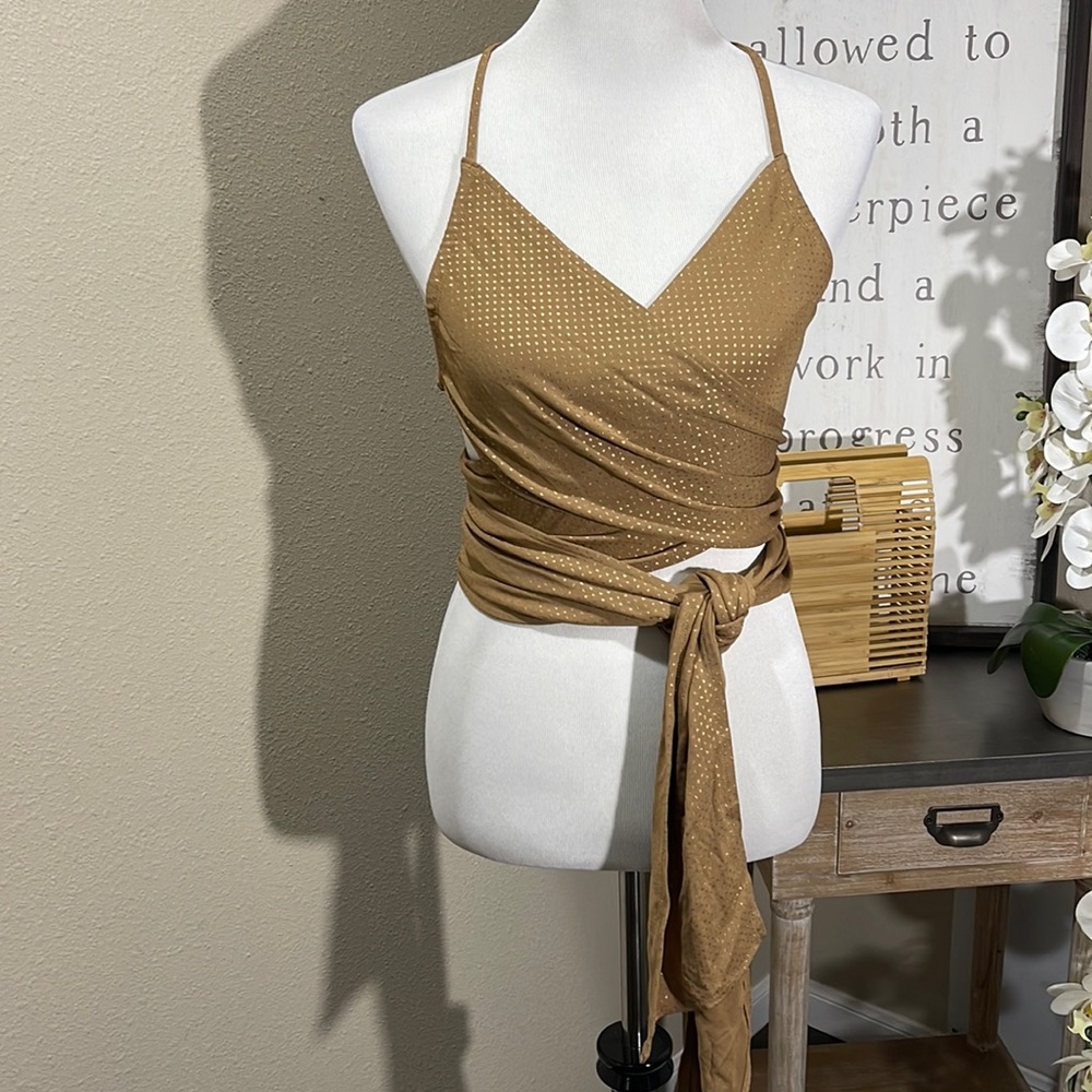 Wrap shirt sz M